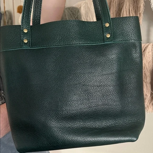 Portland Leather Goods Montana Tote in Forest Green - Picture 3 of 8